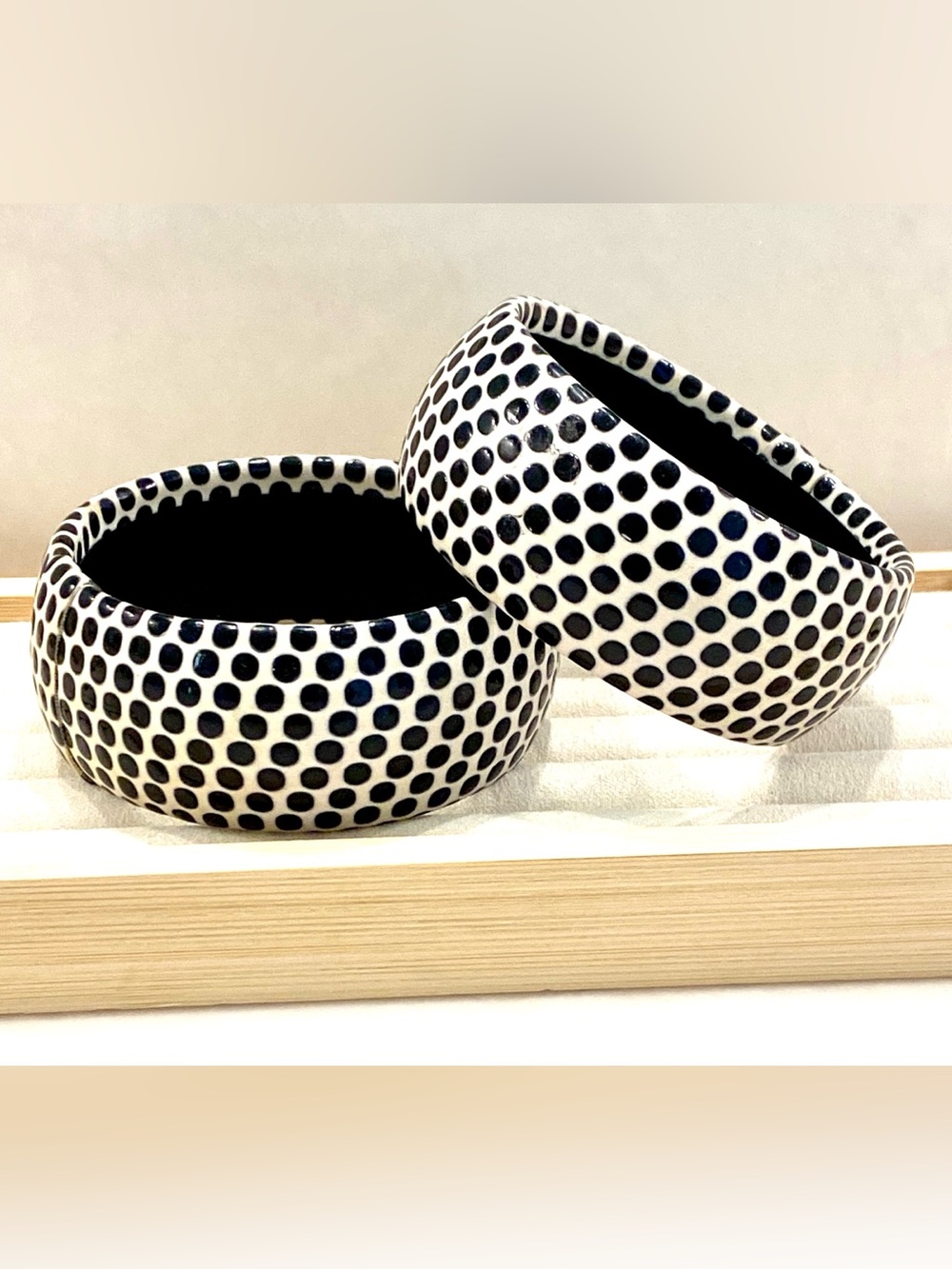 Vintage Chunky Polka Dot Bangle Bracelet Set 2pc Black White Graphic Stackable